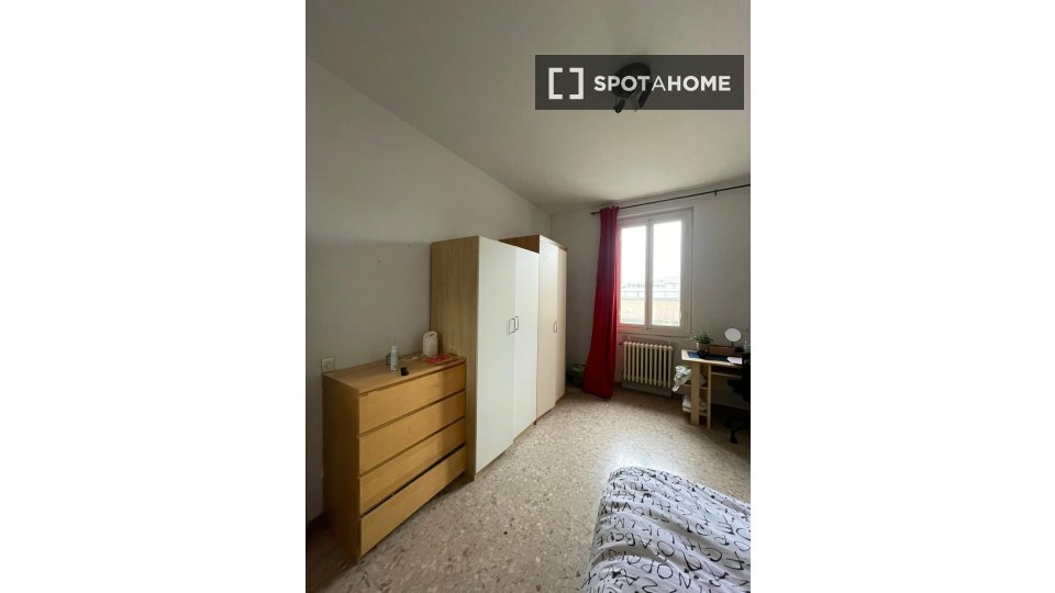 Double room Florence, 4 beds, 110m² — photo 18