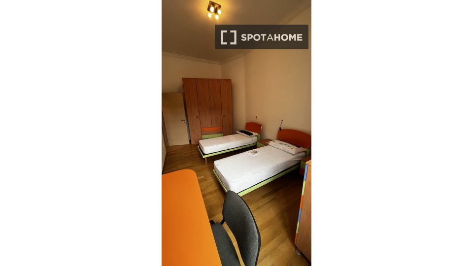 Double room Rome, 2 beds, 75m² — photo 17