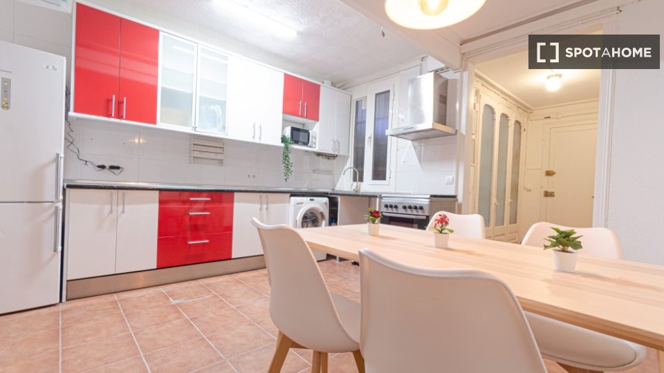 Double room Barcelona, 4 beds, 100m² — photo 18