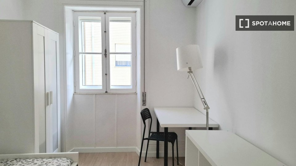 Double room Porto, 20 beds — photo 11