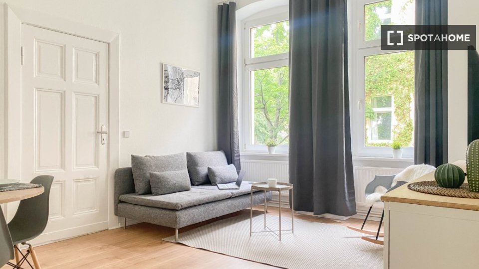 Apartment Berlin, 1 bed, 67m² — photo 6