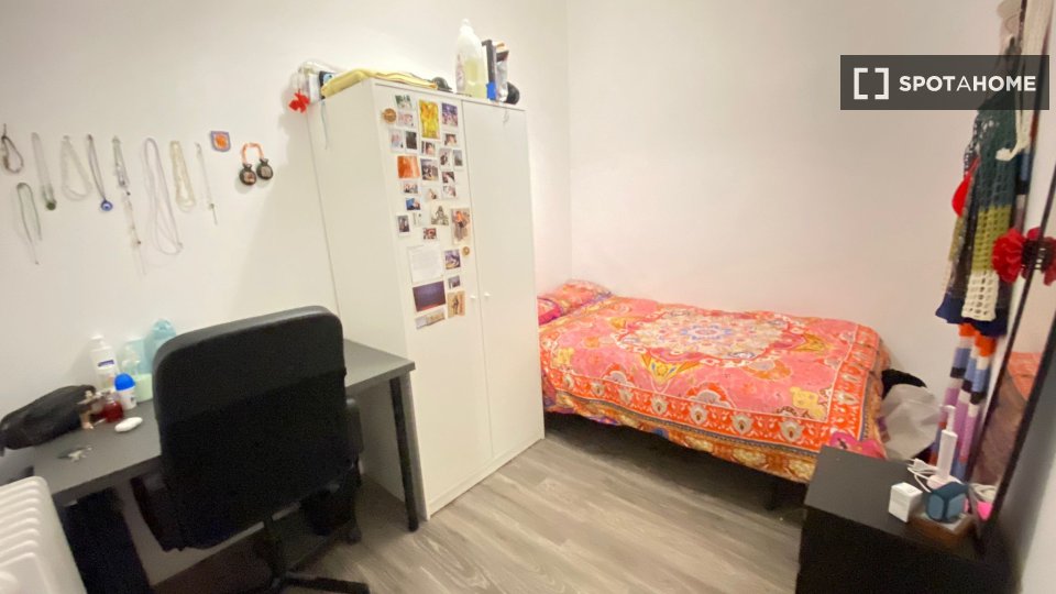 Double room Madrid, 10 beds — photo 18
