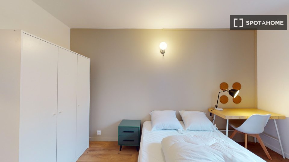 Double room Paris, 10 beds — photo 1