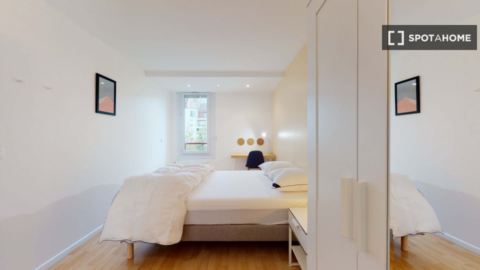 Double room Paris, 15 beds — photo 9