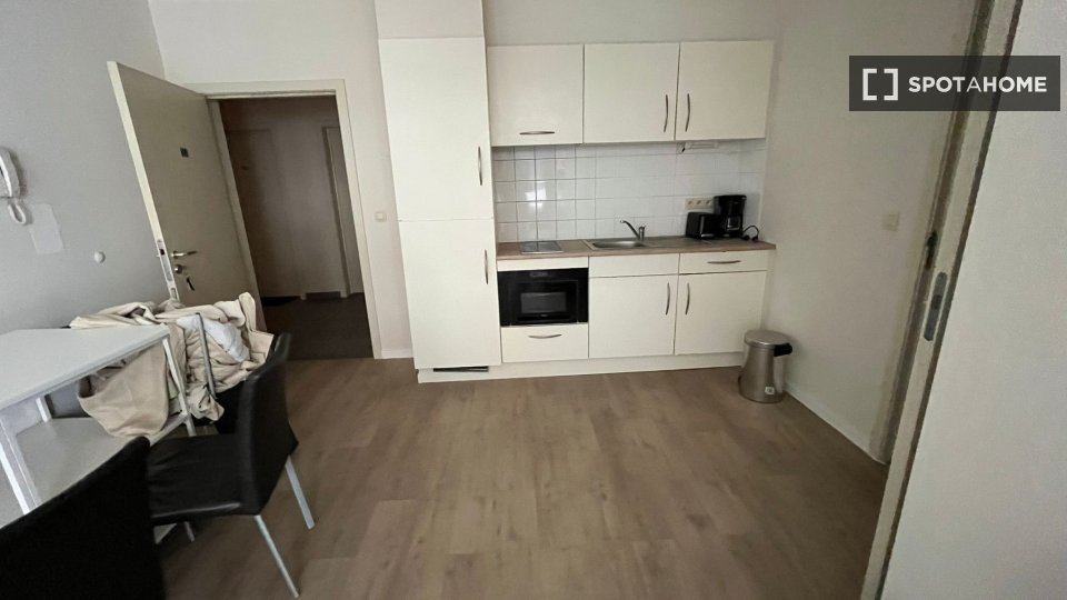 Apartment Brussels, 1 bed — photo 5