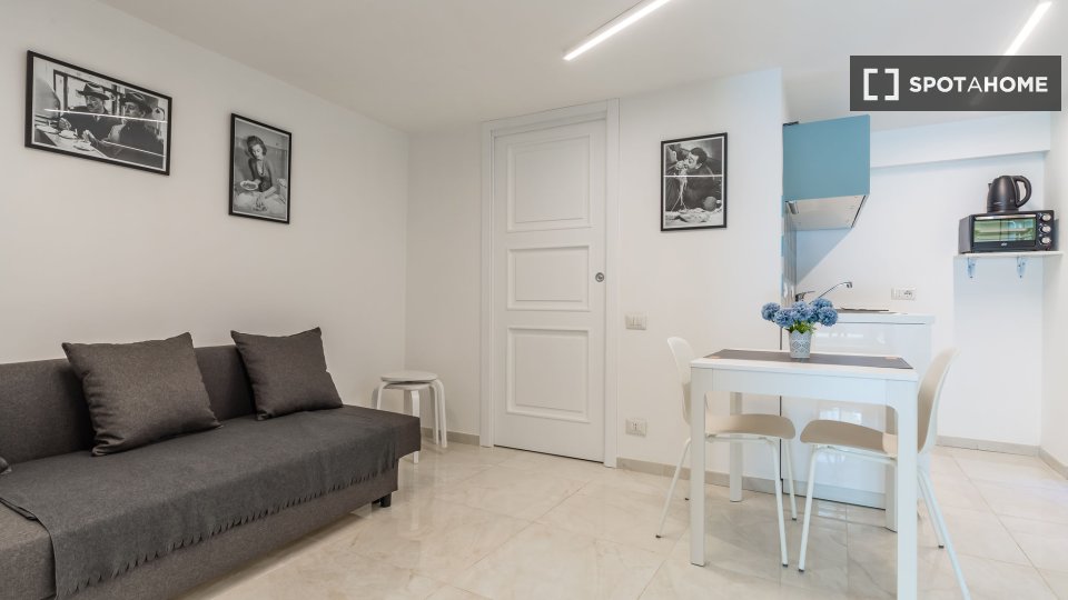 Apartment Naples, 1 bed, 41m² — photo 12