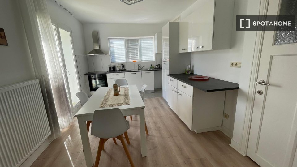 Apartment Brussels, 2 beds, 120m² — photo 8