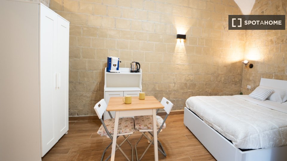 Apartment mono Naples — photo 4