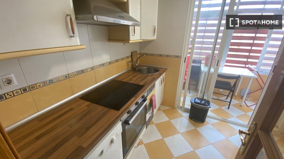 Habitación doble Madrid, 6 habitaciones — foto 13