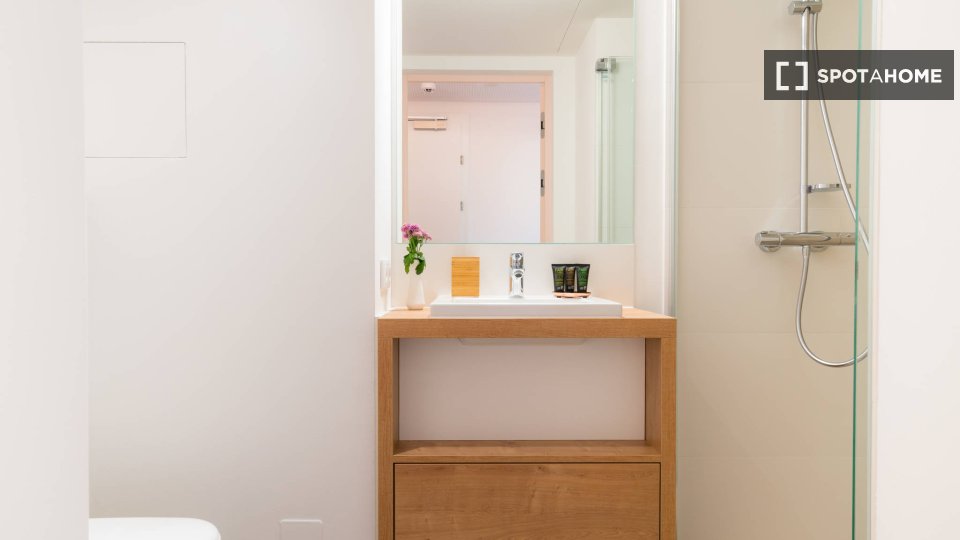 Apartment Vienna, 1 bed, 44m² — photo 14