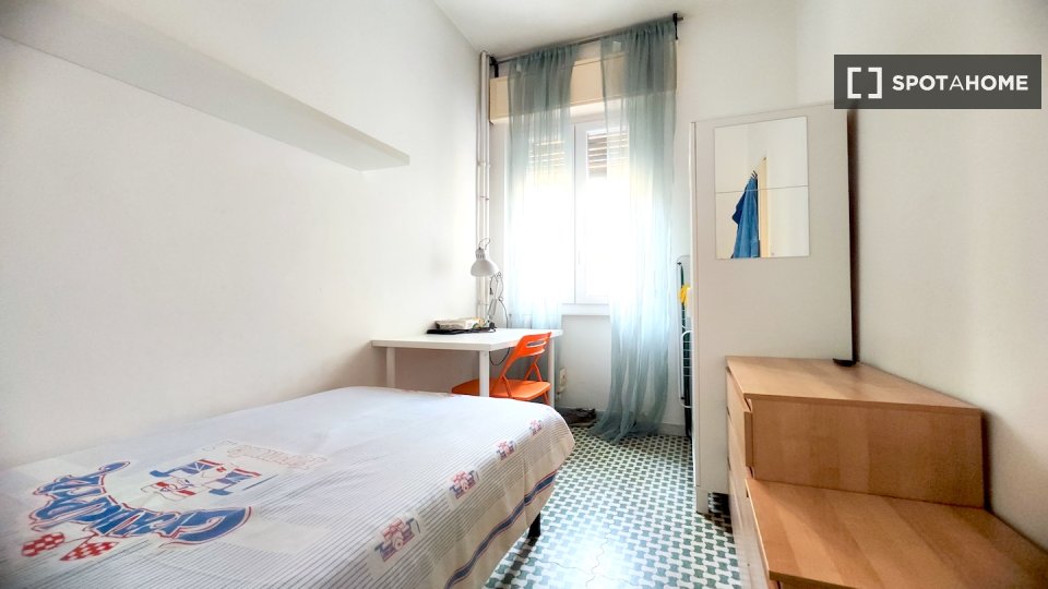 Double room Rome, 5 beds — photo 32