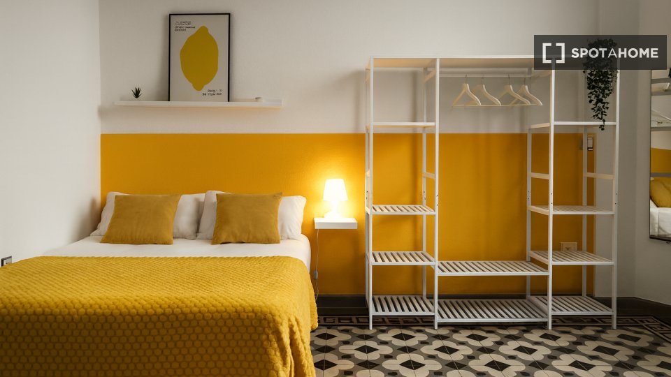 Double room Granada, 6 beds, 160m² — photo 38