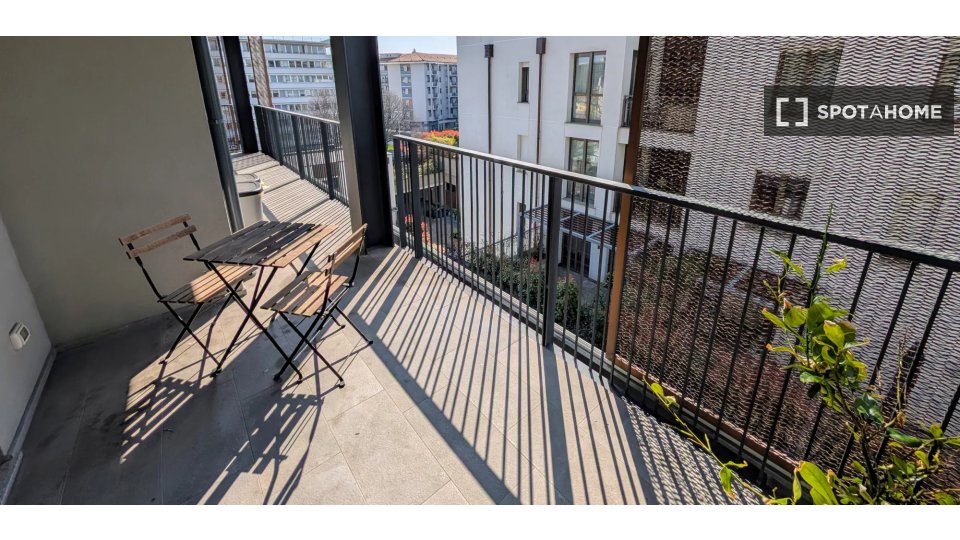Double room Milan, 2 beds, 120m² — photo 4