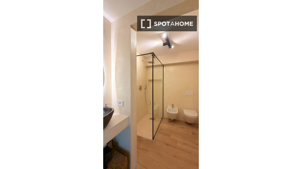 Appartement Milan, 1 chambre, 84m² — photo 4