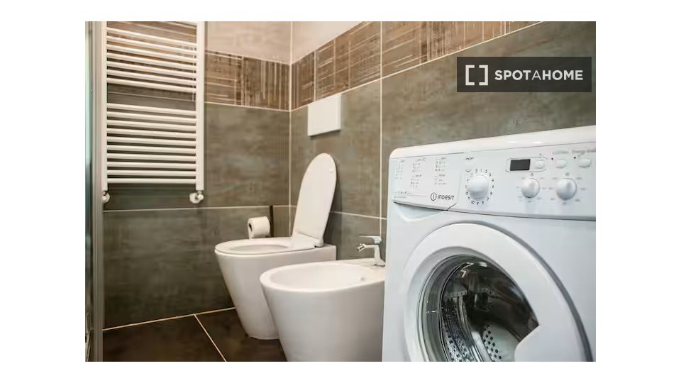 Apartment Milan, 1 bed, 53m² — photo 13