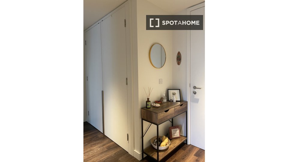 Apartment London, 1 bed, 60m² — photo 2