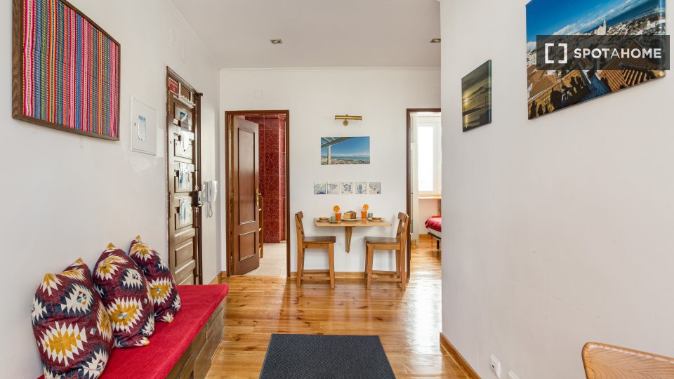 Apartment Lisbon, 3 beds — photo 4