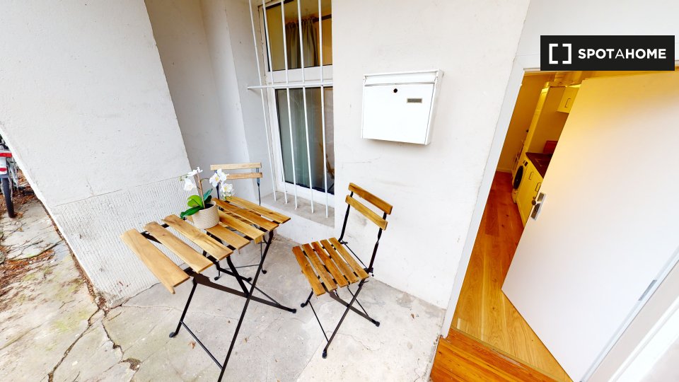 Apartment Berlin, 1 bed, 70m² — photo 2