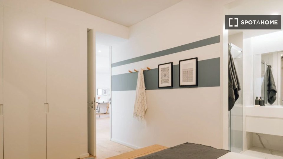 Apartment Lisbon, 2 beds — photo 4
