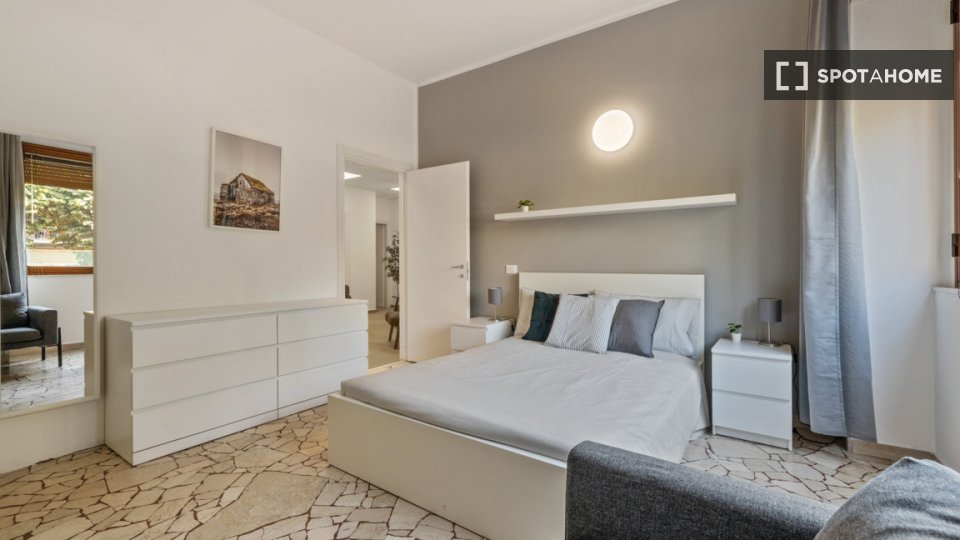 Double room Milan, 5 beds, 137m² — photo 11