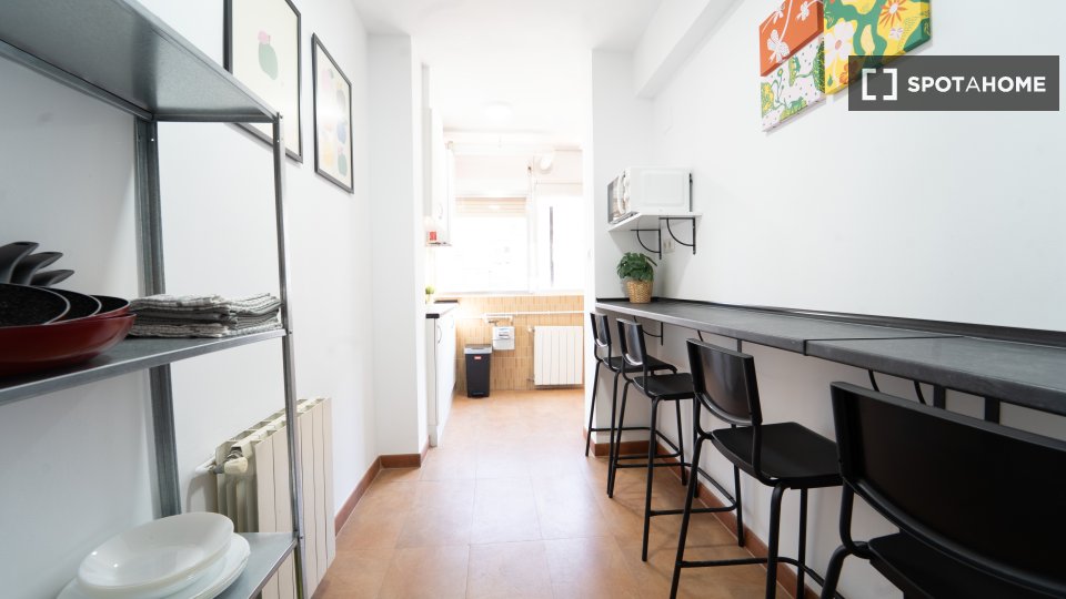 Double room Madrid, 4 beds — photo 17