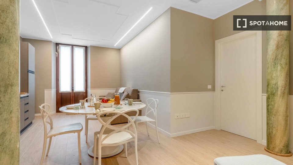 Apartamento Milán, 2 habitaciones, 80m² — foto 14