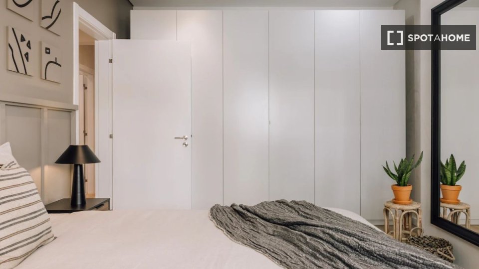 Apartment Lisbon, 2 beds — photo 2