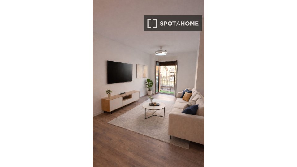 Apartment Zaragoza, 2 beds, 60m² — photo 2