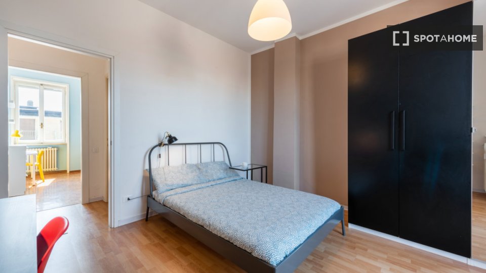 Double room Milan, 3 beds, 91m² — photo 14