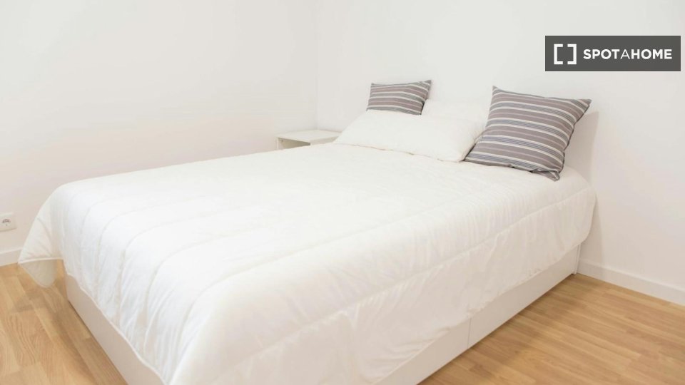 Double room Porto, 14 beds — photo 12