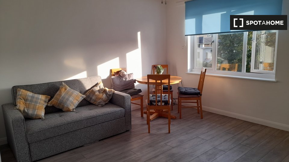 2-bedroom apartment for rent in London (ref: 476570) | Spotahome