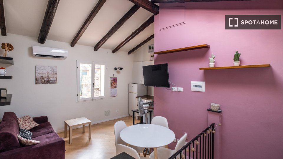 Apartment Bologna, 1 bed — photo 11