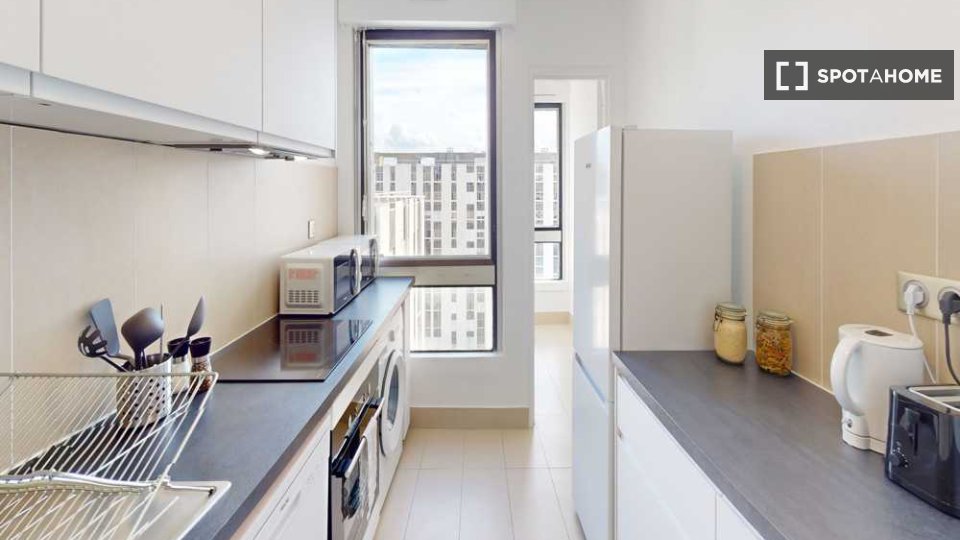 Double room Paris, 5 beds, 110m² — photo 14