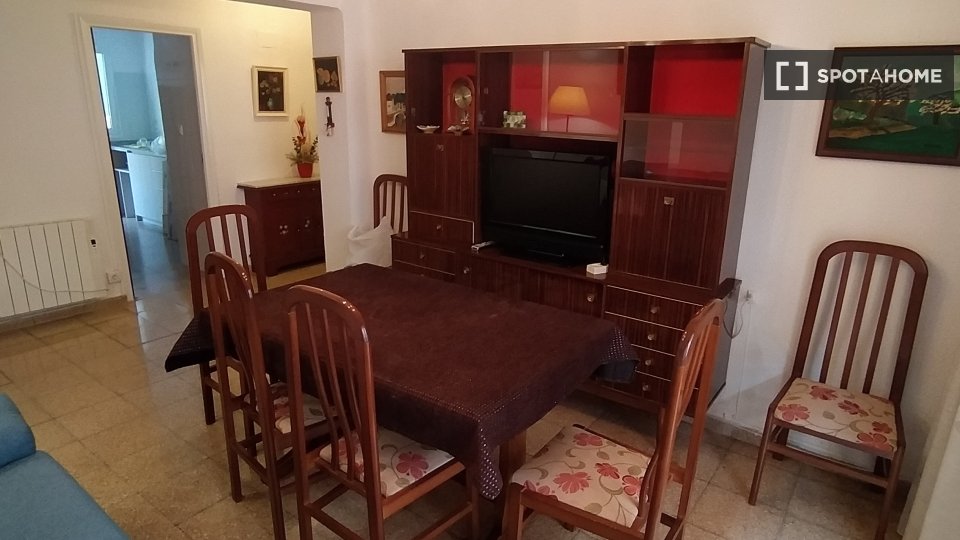 Apartment Valencia, 3 beds, 76m² — photo 4