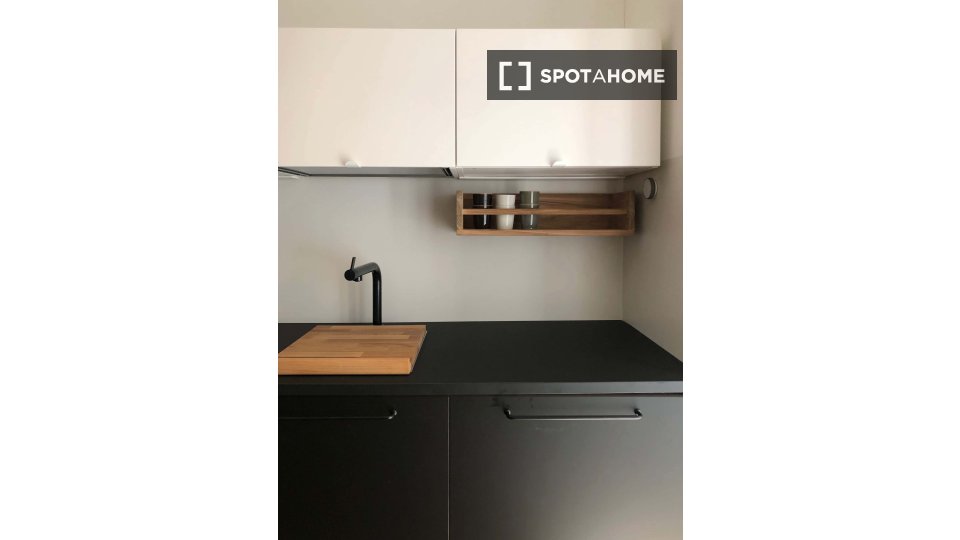 Apartment Milan, 1 bed, 50m² — photo 2