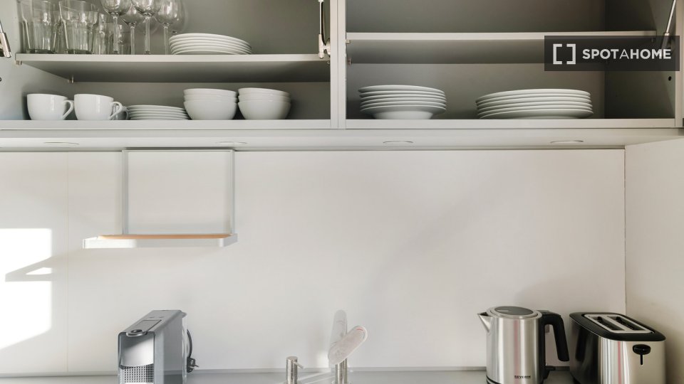 Apartment Berlin, 1 bed, 67m² — photo 14
