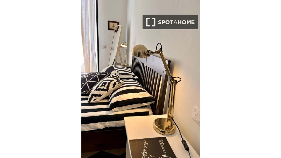 Apartment Milan, 1 bed, 50m² — photo 2