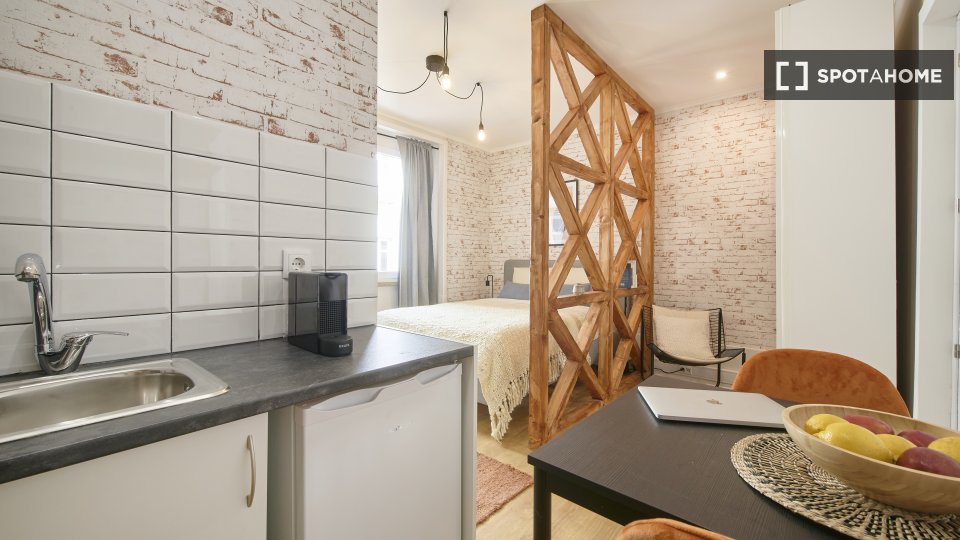 Apartment mono Lisbon — photo 7