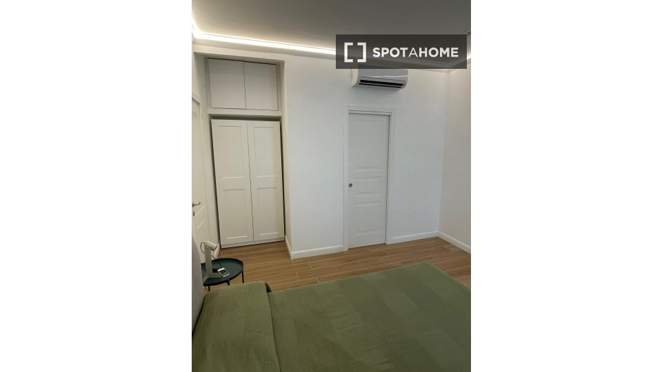 Apartment Naples, 1 bed, 50m² — photo 13
