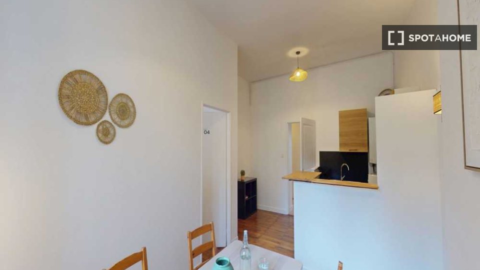 Double room Lyon, 4 beds, 80m² — photo 14