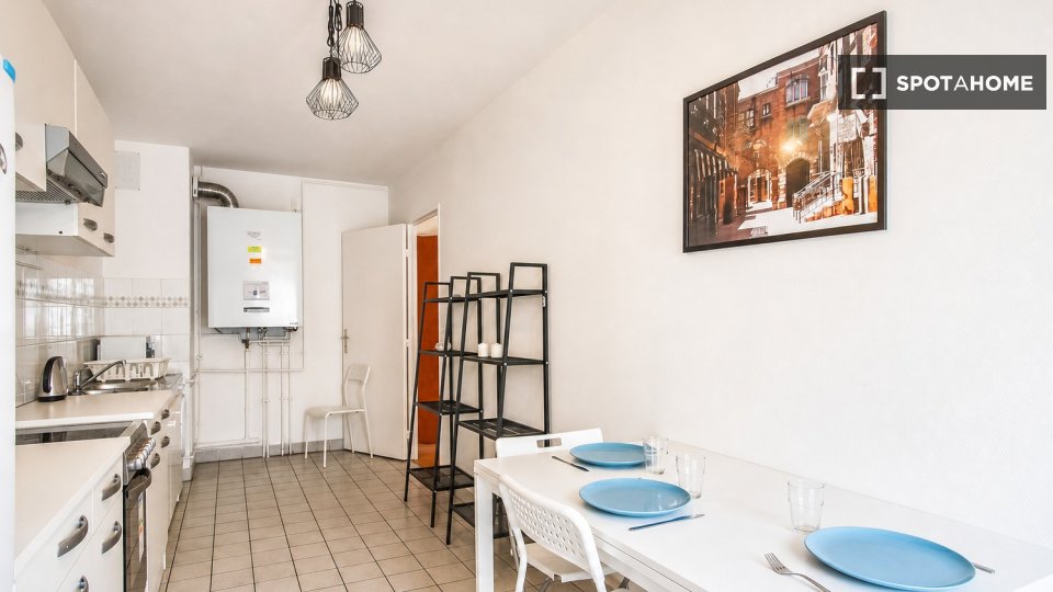 Chambre double Paris, 5 chambres — photo 22