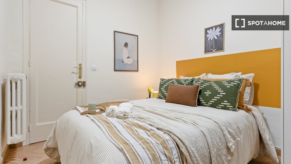 Double room Barcelona, 8 beds, 150m² — photo 46