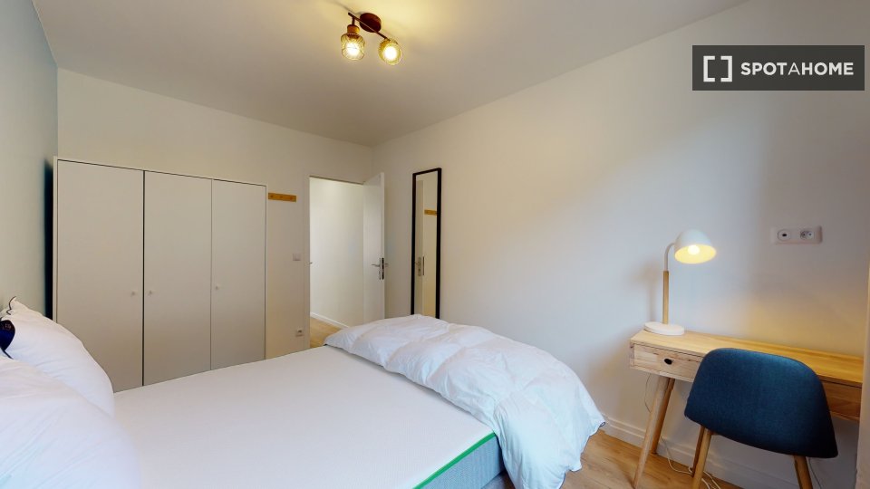 Double room Paris, 4 beds — photo 19