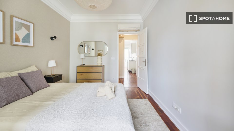 Double room Lisbon, 6 beds — photo 3
