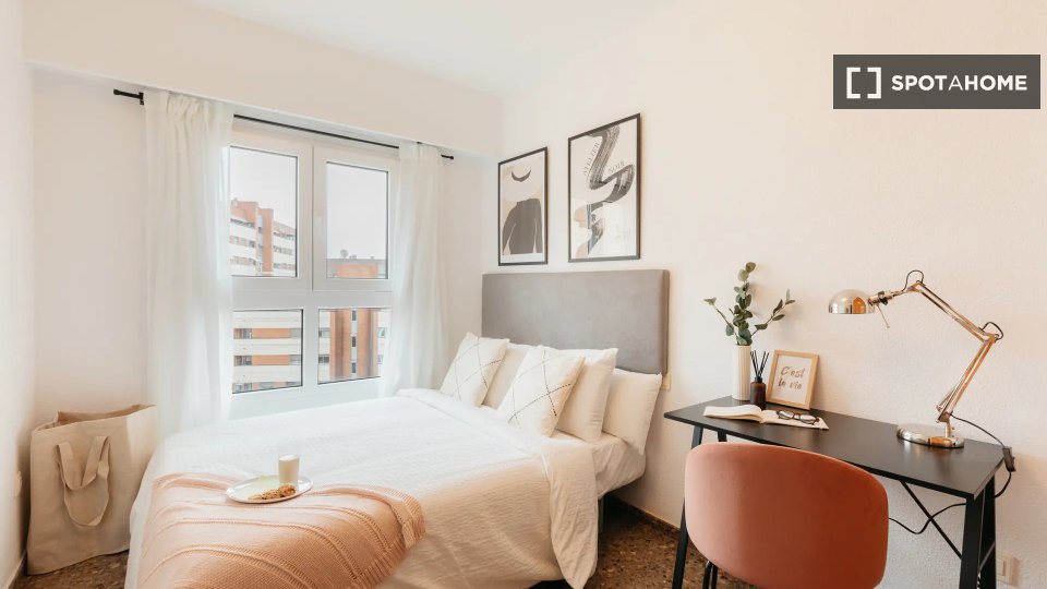 Double room Valencia, 4 beds — photo 7