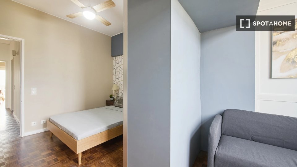 Double room Lisbon, 9 beds — photo 4