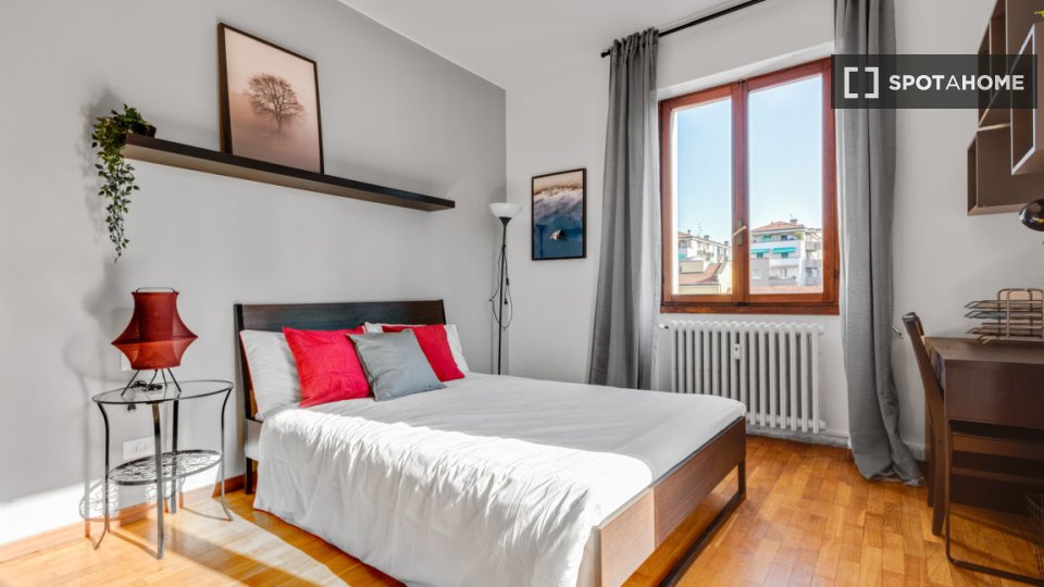 Stanza condivisa, appartamento con 3 camere da letto in affitto a Greco, Milano - in Milan