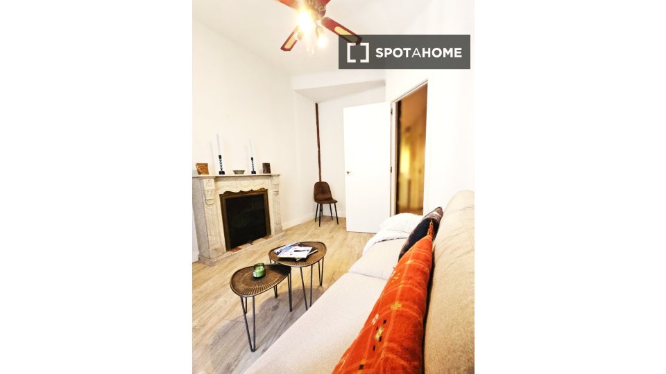 Apartment Madrid, 4 beds, 105m² — photo 12