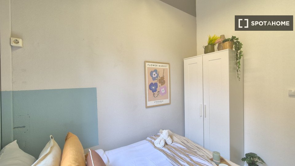 Double room Barcelona, 8 beds, 180m² — photo 16