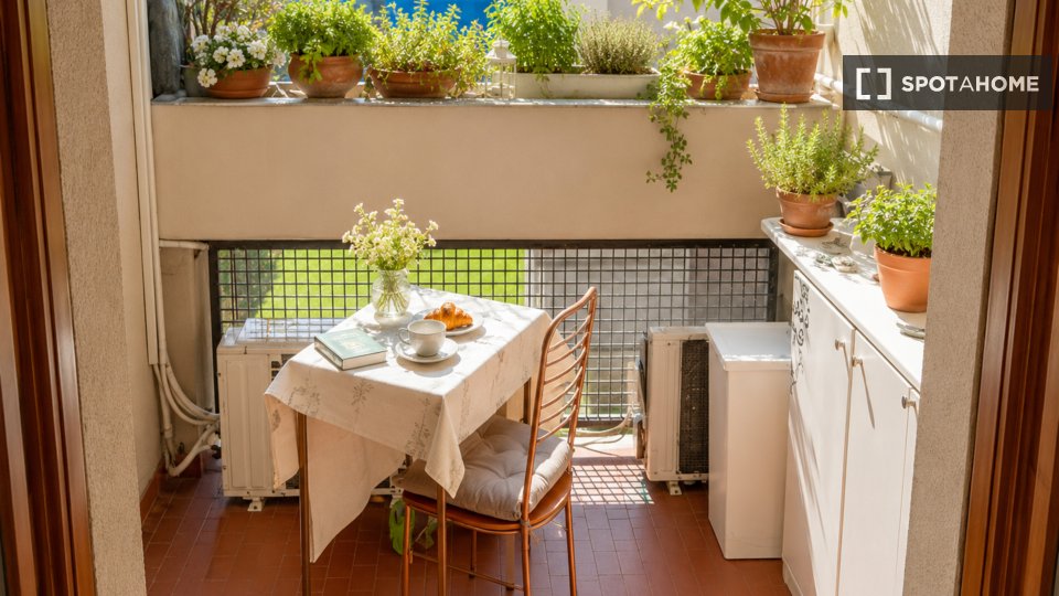 Double room Milan, 3 beds, 95m² — photo 4